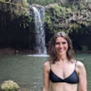 Meet your Posher, Julie